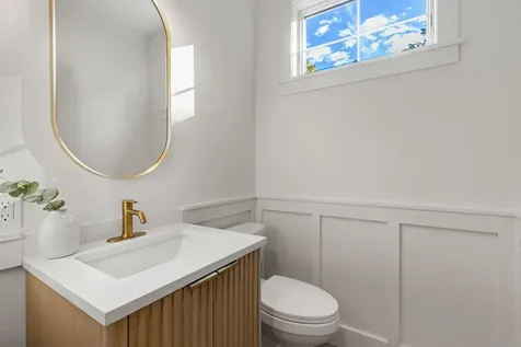 1 Sagamore Grove Portsmouth NH 03801