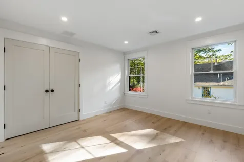 1 Sagamore Grove Portsmouth NH 03801