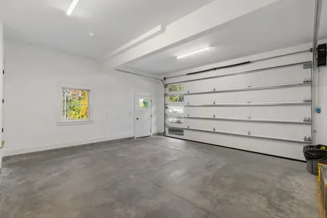 1 Sagamore Grove Portsmouth NH 03801