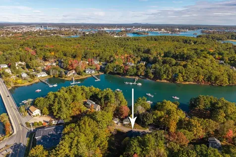 1 Sagamore Grove Portsmouth NH 03801