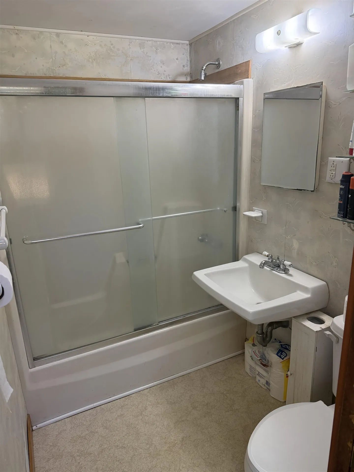 22 Ronald Road Albany NH 03818