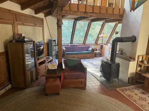 22 Ronald Road Albany NH 03818