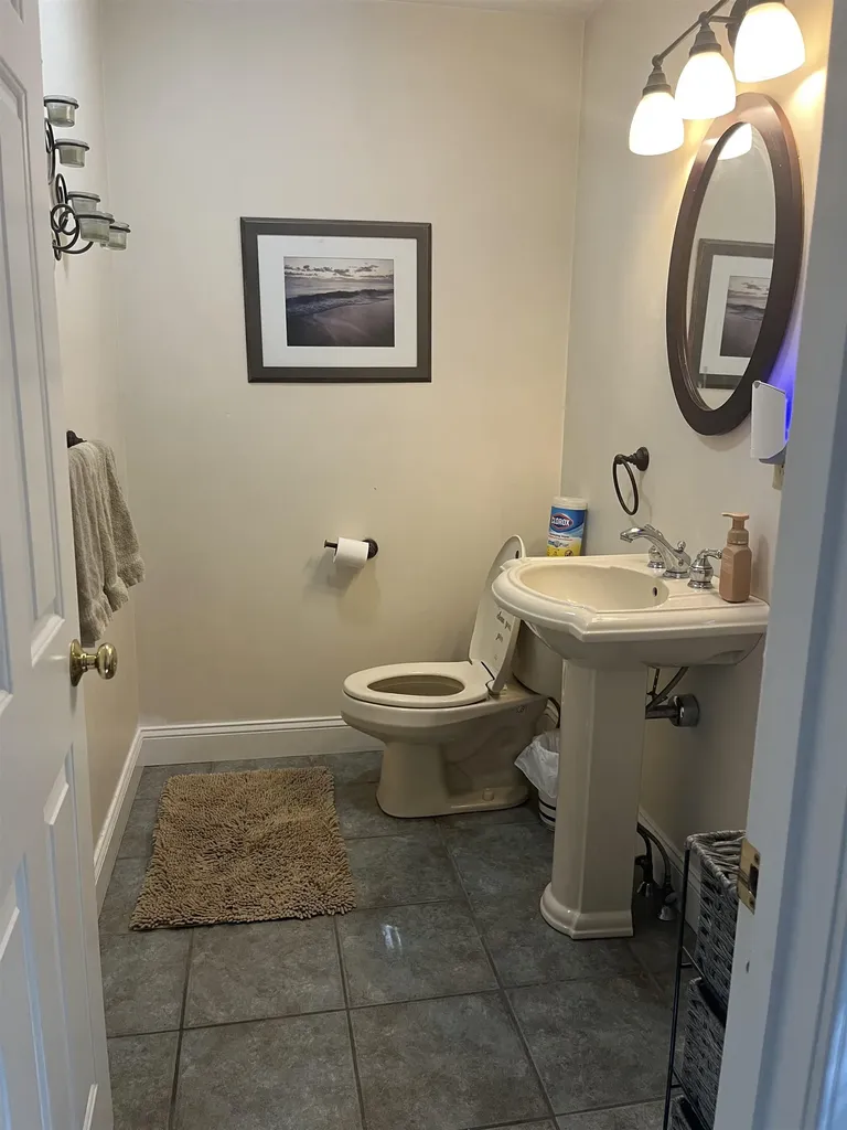 47 Daroska Road Pittsfield NH 03263