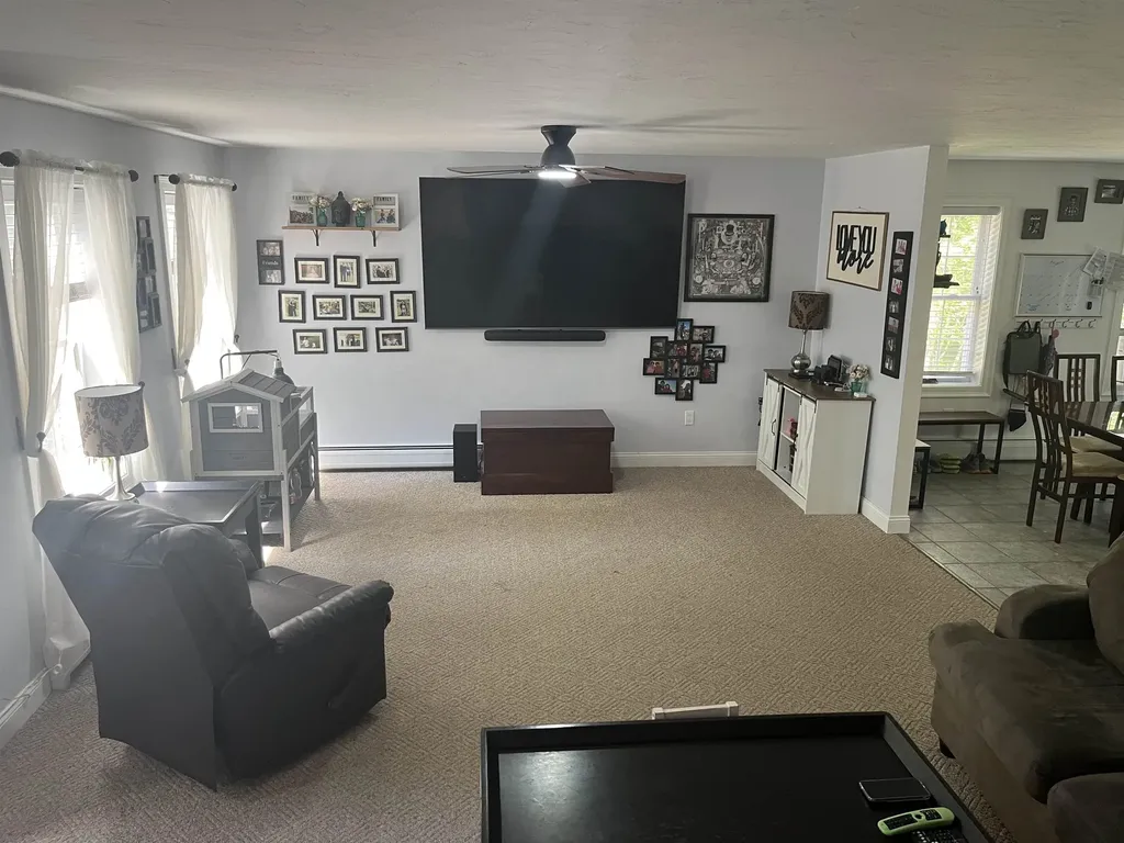 47 Daroska Road Pittsfield NH 03263