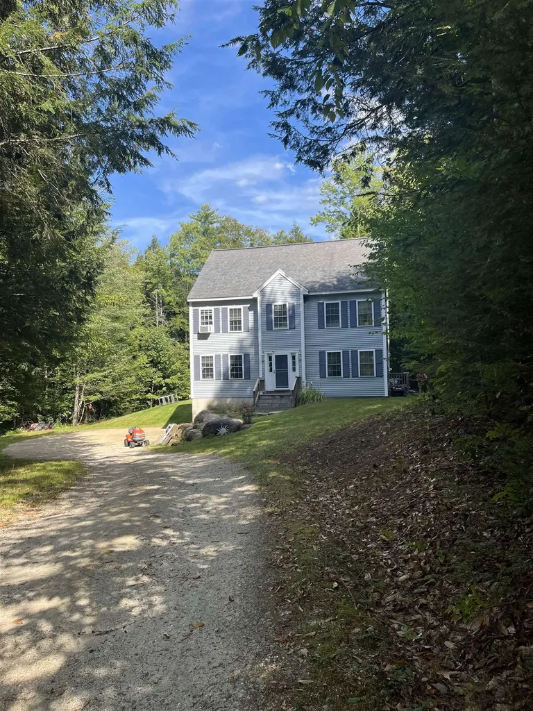 47 Daroska Road Pittsfield NH 03263