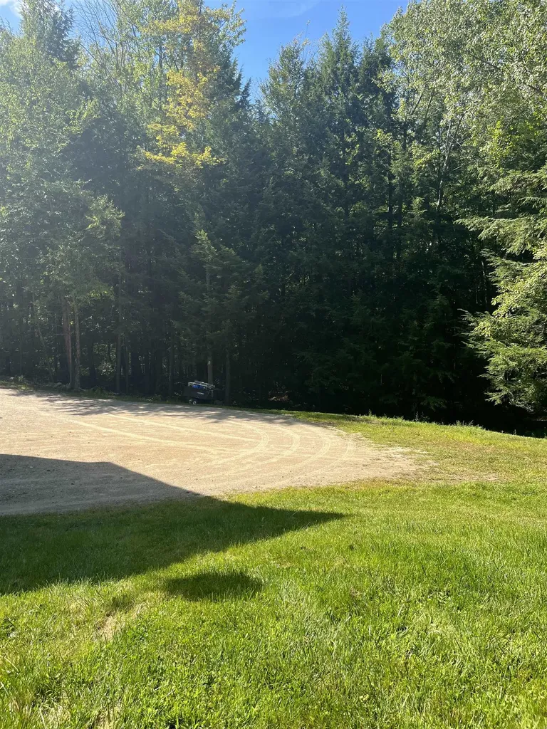 47 Daroska Road Pittsfield NH 03263