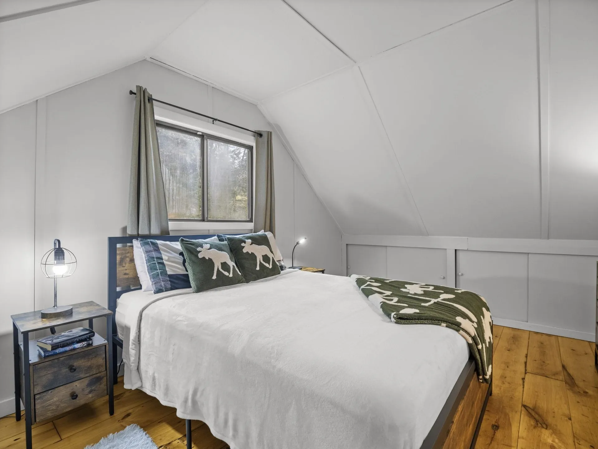 26 Ellen Brook Road Hillsborough NH 03244