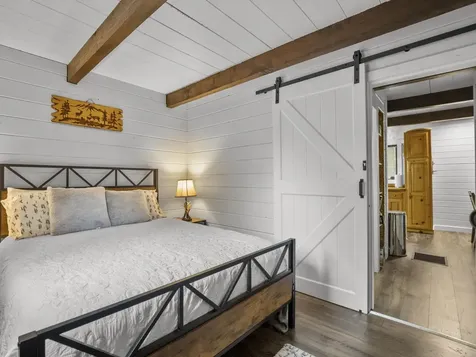 26 Ellen Brook Road Hillsborough NH 03244