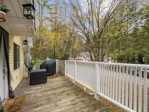 26 Ellen Brook Road Hillsborough NH 03244