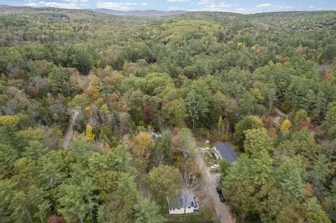 26 Ellen Brook Road Hillsborough NH 03244