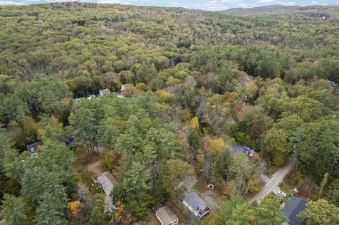 26 Ellen Brook Road Hillsborough NH 03244