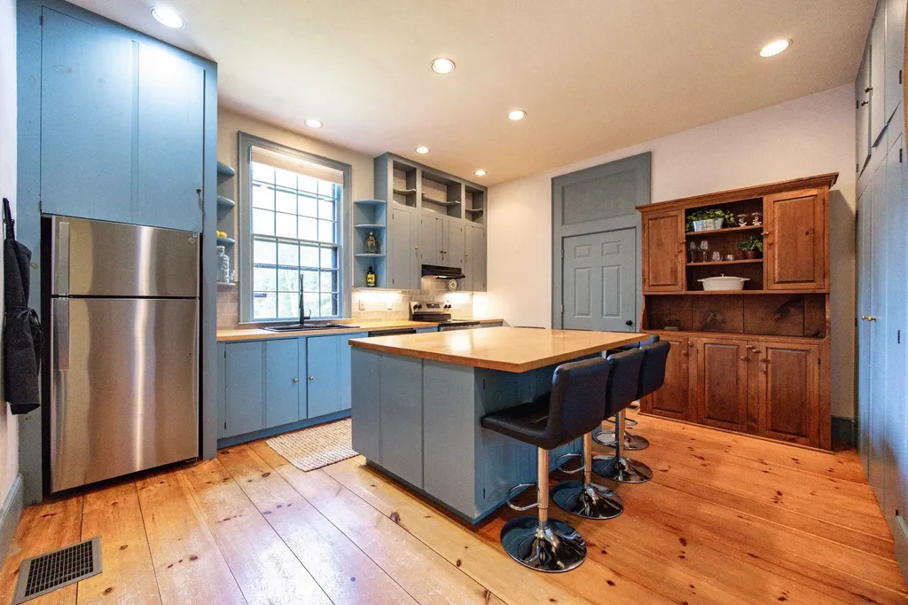 120 North Road Bridgton ME 04009