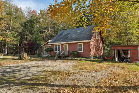 57 Batchelder Lane Strafford NH 03884