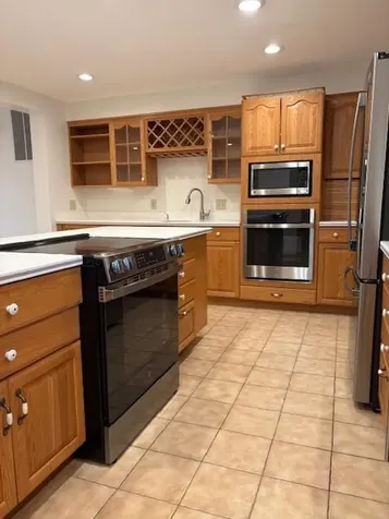 63 Taylor Road New Ipswich NH 03071