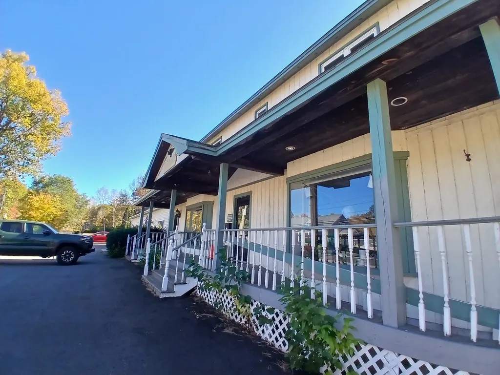 1557 1st New Hampshire Turnpike Northwood NH 03261