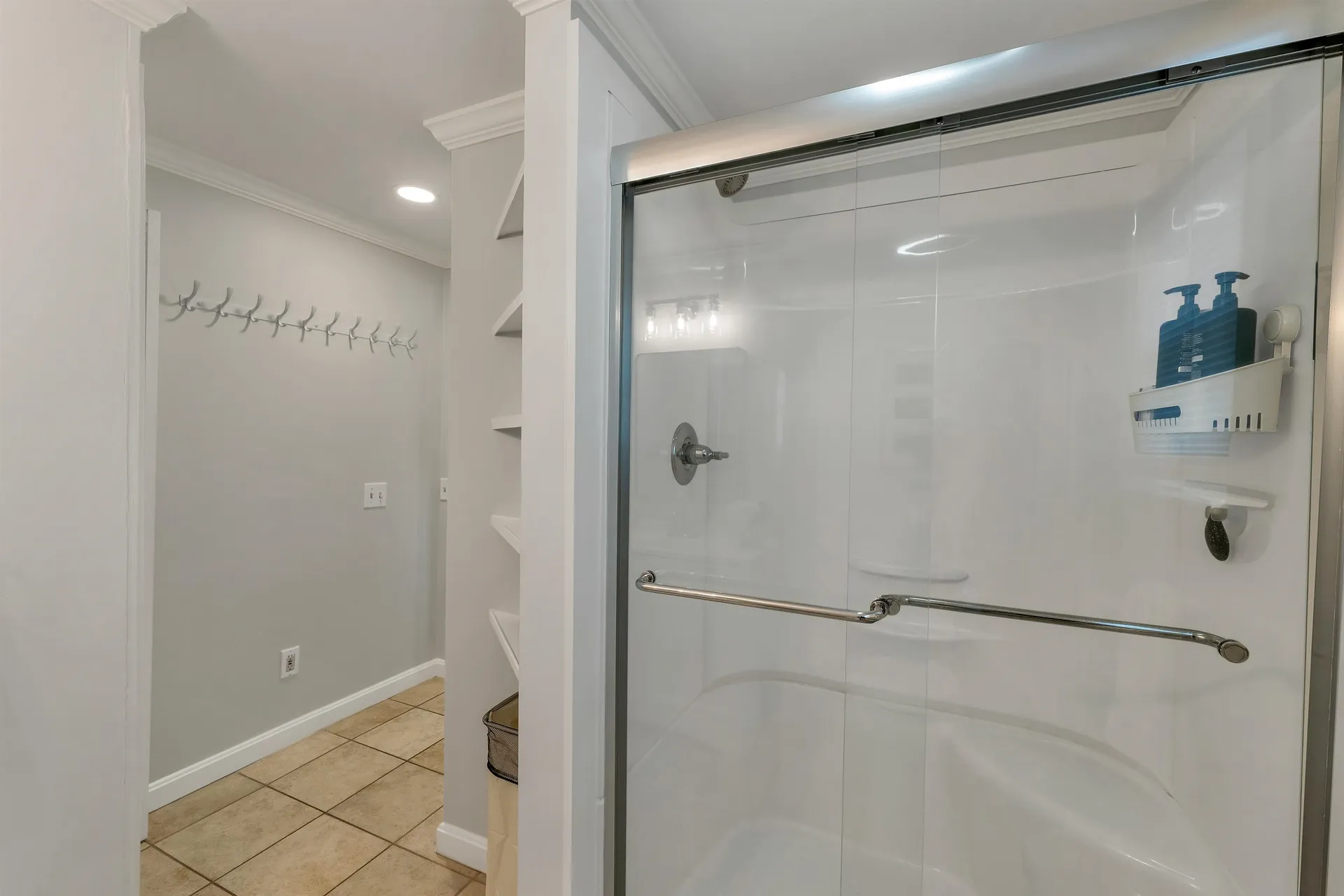 28 Shore Drive Newbury NH 03255