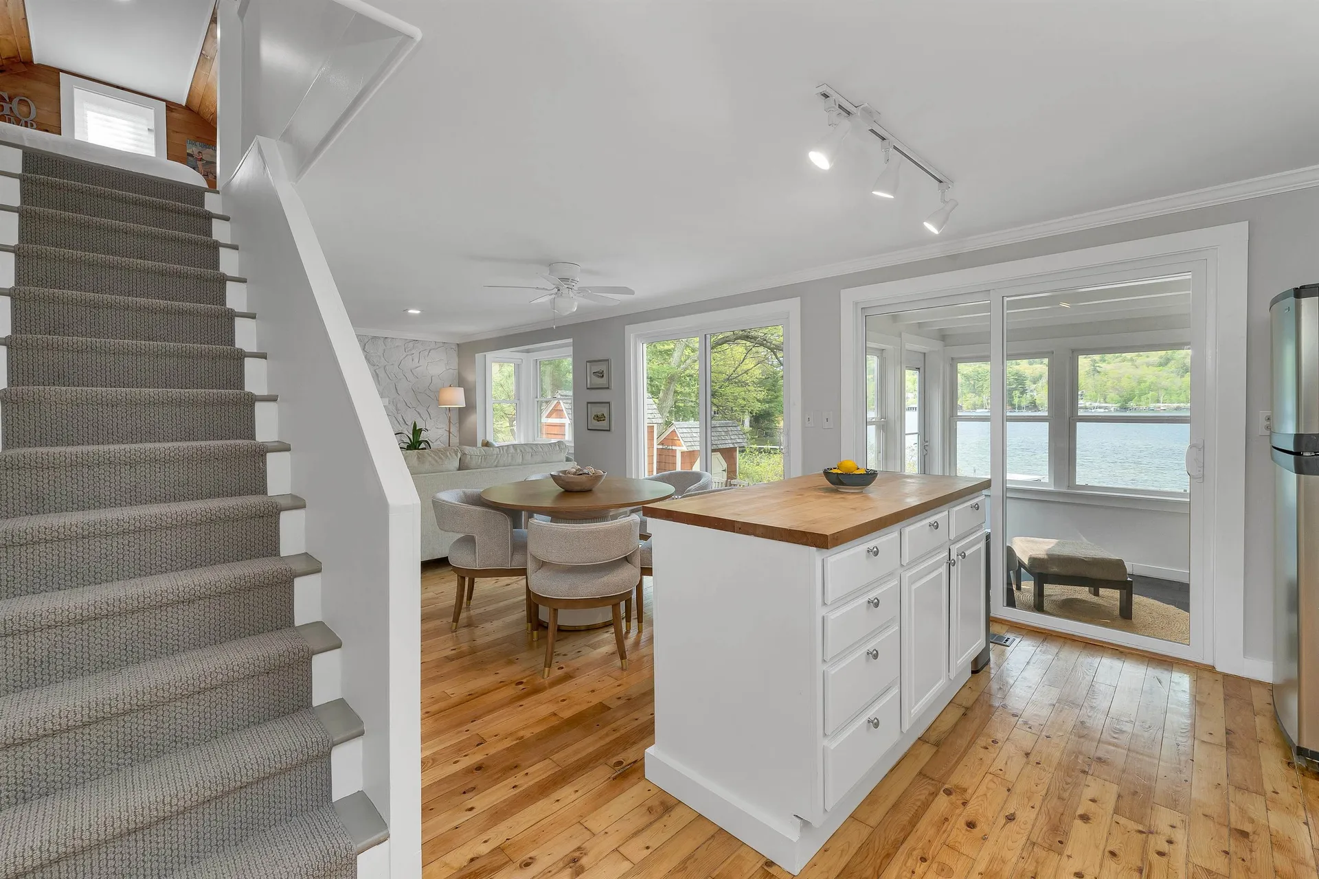 28 Shore Drive Newbury NH 03255