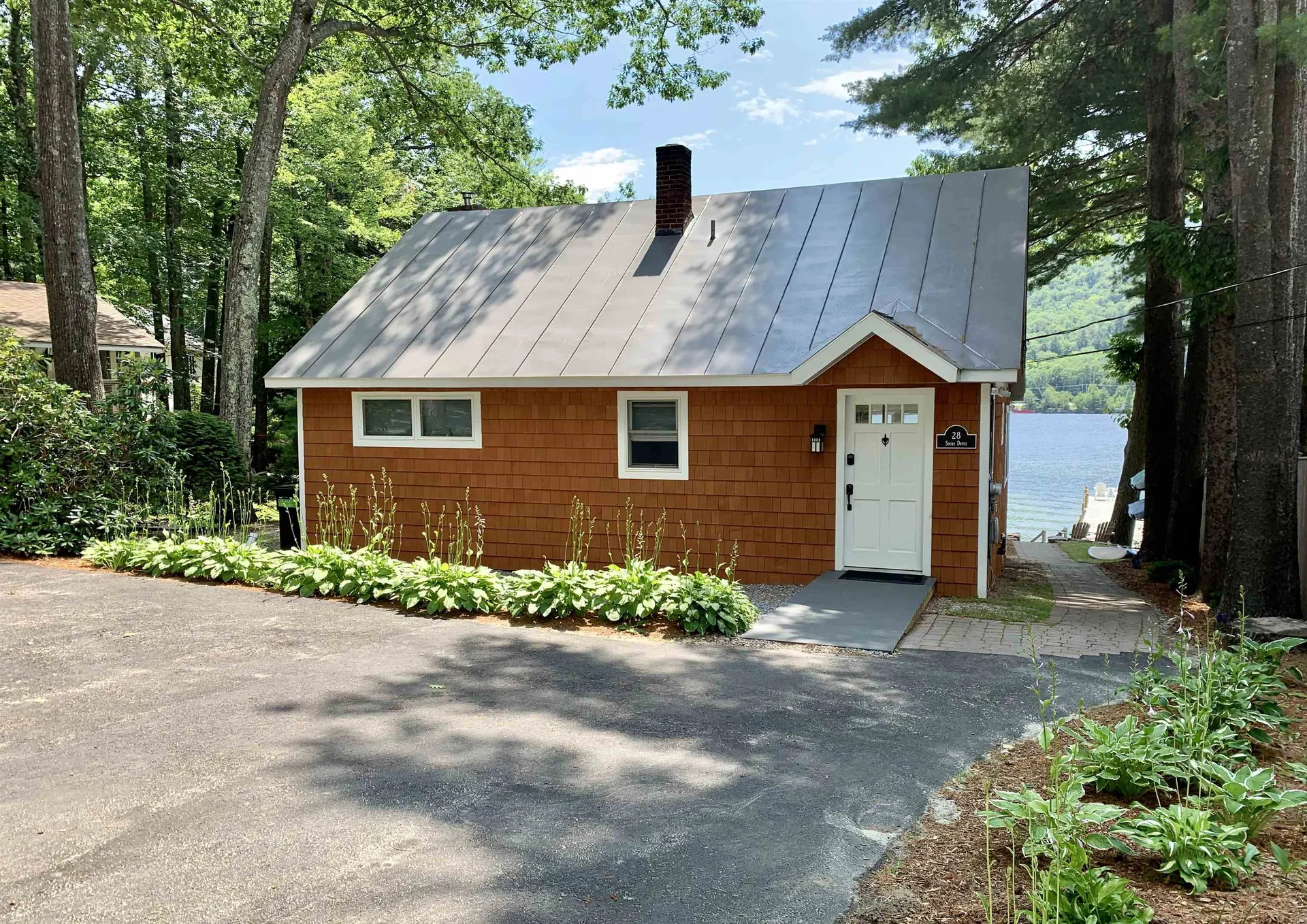 28 Shore Drive Newbury NH 03255