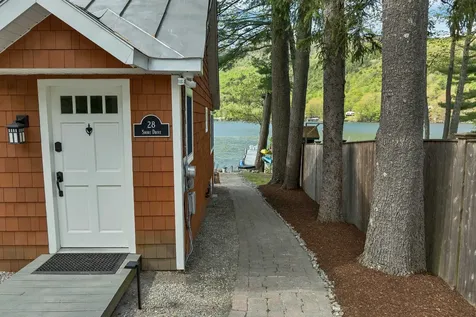 28 Shore Drive Newbury NH 03255