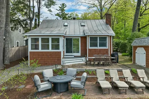 28 Shore Drive Newbury NH 03255