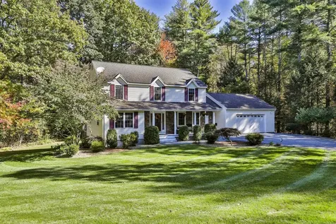 8 Joan Avenue Hudson NH 03051