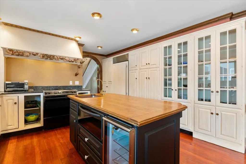 1926 West Lake Road Wells VT 05744