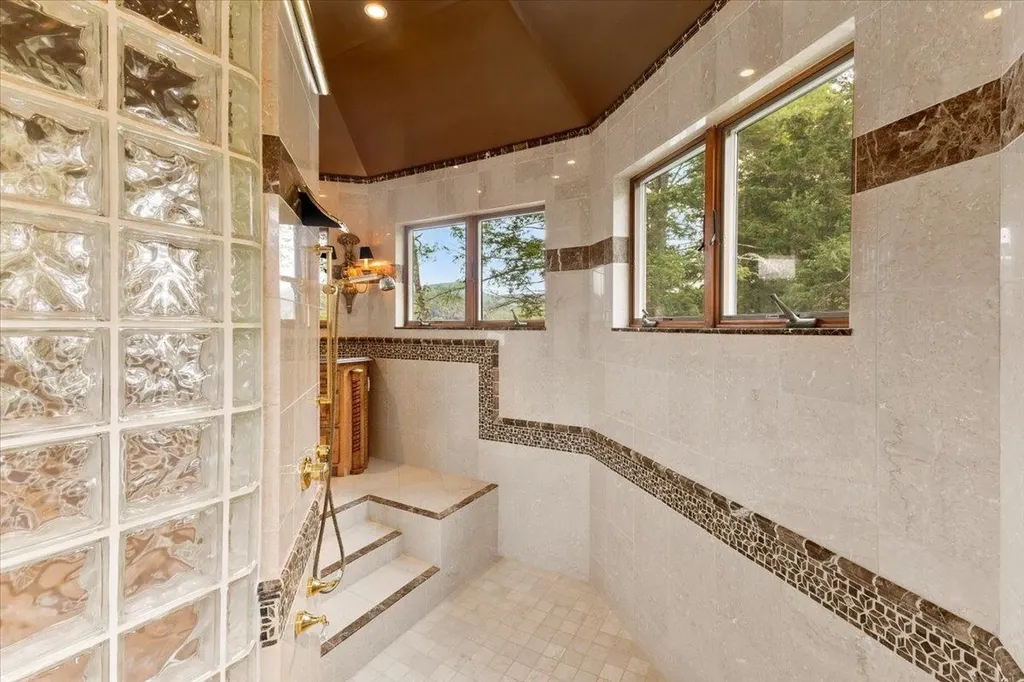 1926 West Lake Road Wells VT 05744