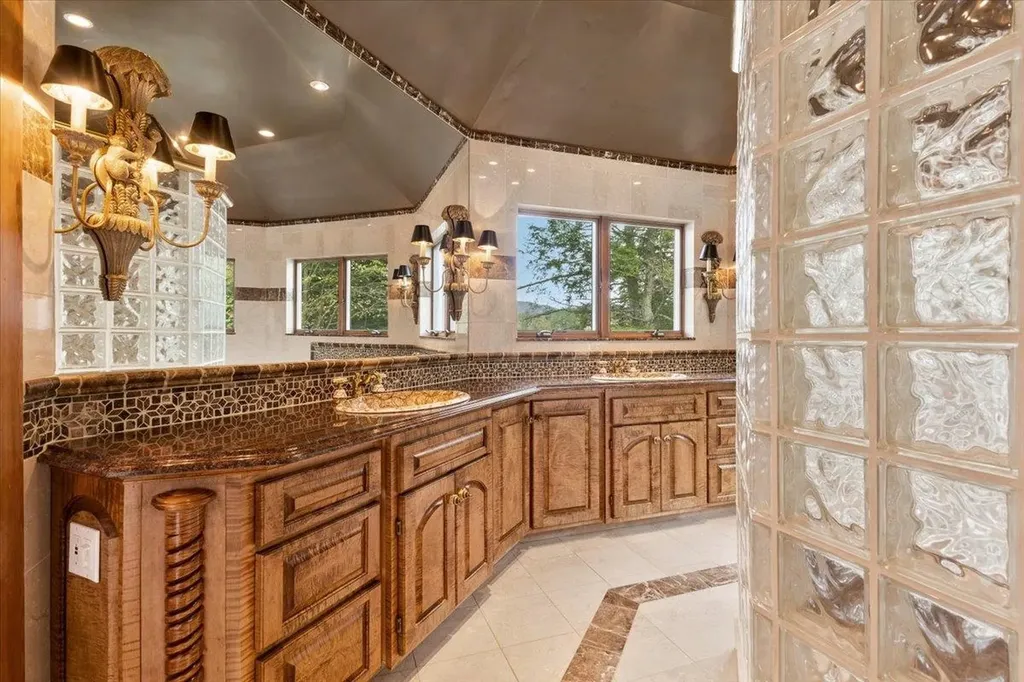 1926 West Lake Road Wells VT 05744