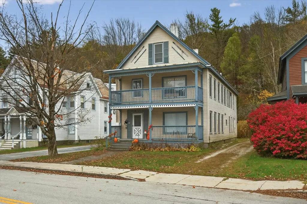 61 Pleasant Street Ludlow VT 05149