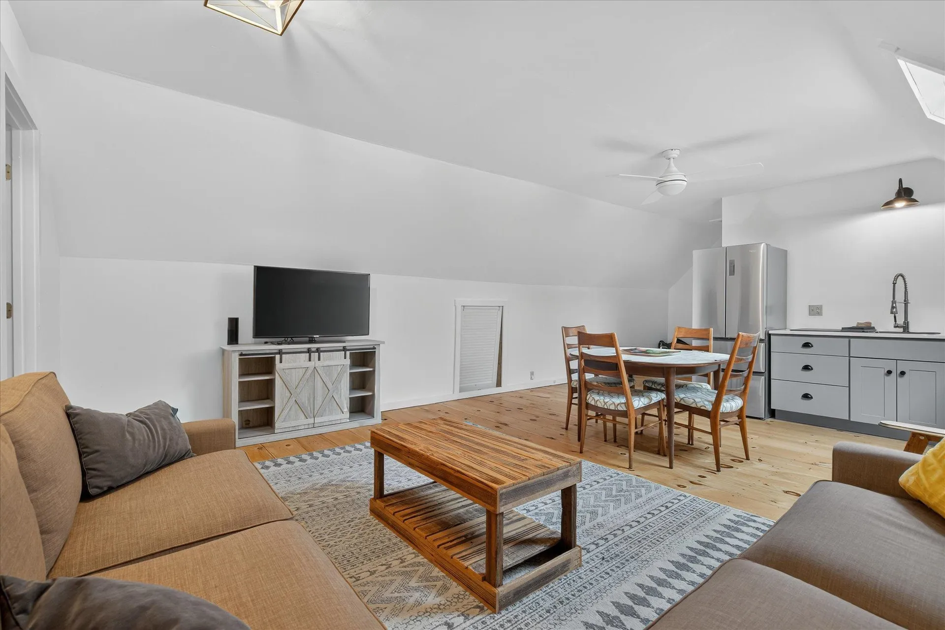 61 Pleasant Street Ludlow VT 05149