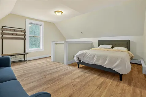 61 Pleasant Street Ludlow VT 05149