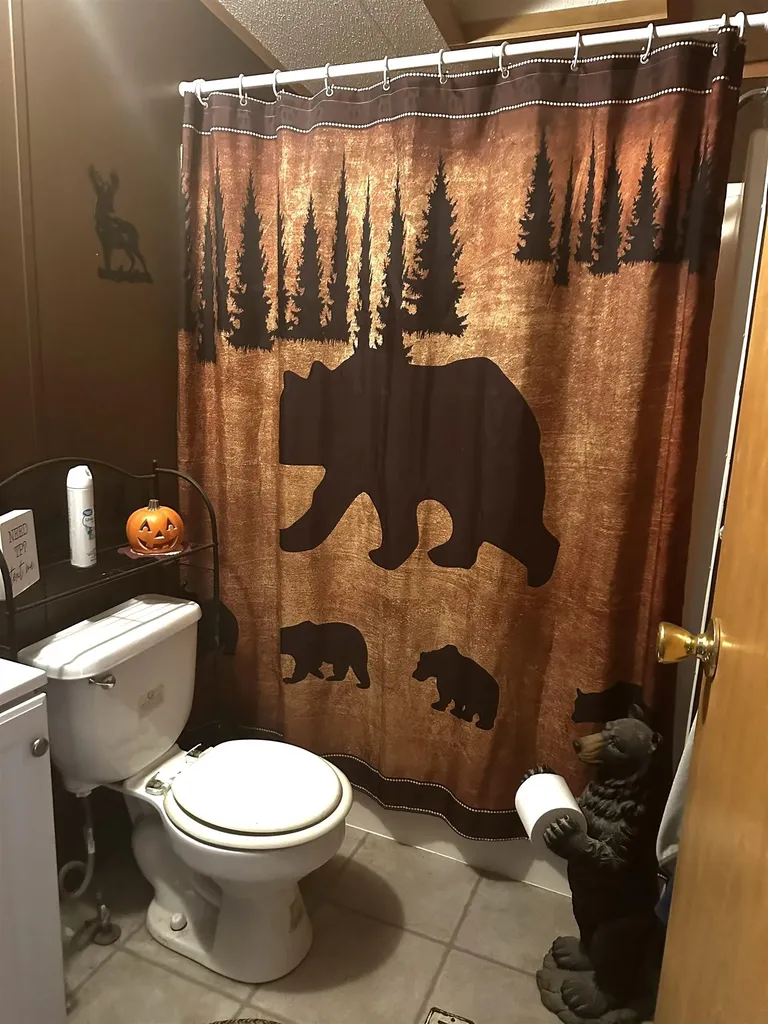 672 Nh Route 120 Cornish NH 03745