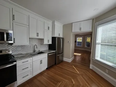 116 East Broadway Derry NH 03038