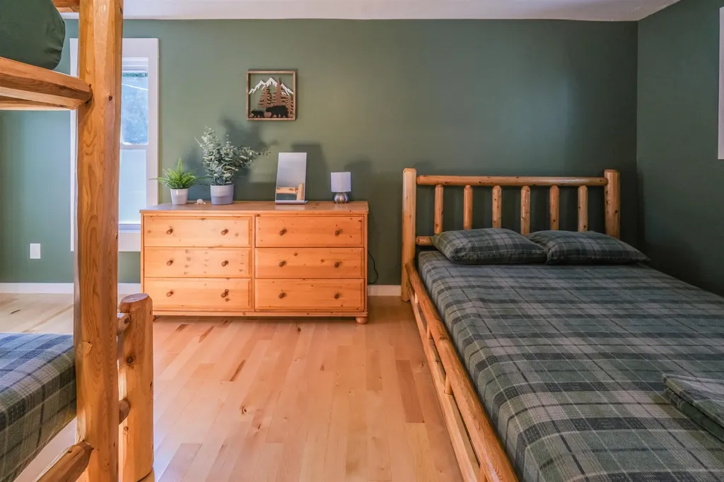 12 Twine Hill Road Ludlow VT 05149