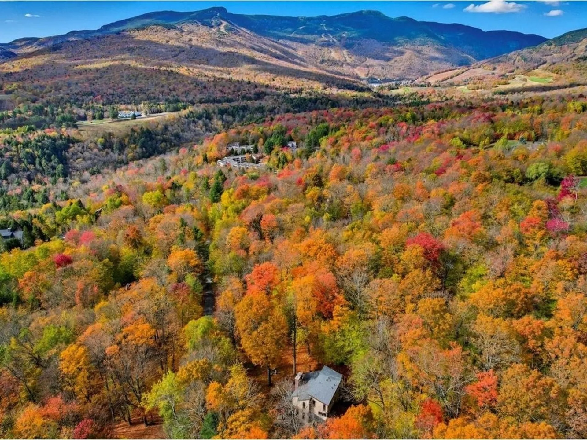 185 Maple Road Stowe VT 05672