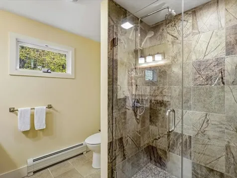 185 Maple Road Stowe VT 05672