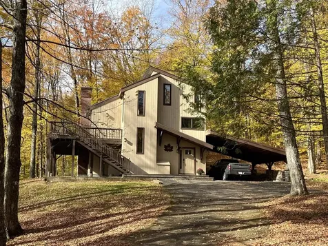 185 Maple Road Stowe VT 05672