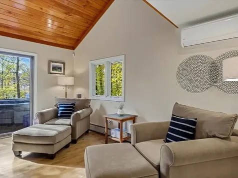 185 Maple Road Stowe VT 05672