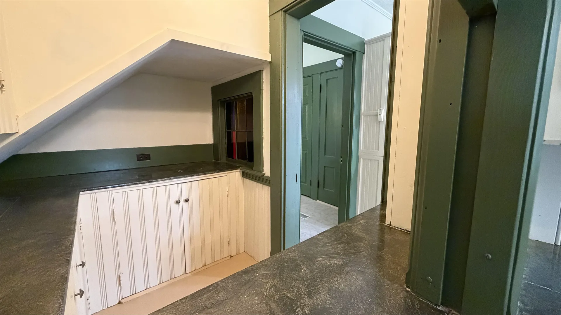 28 Maple Square Franklin NH 03235