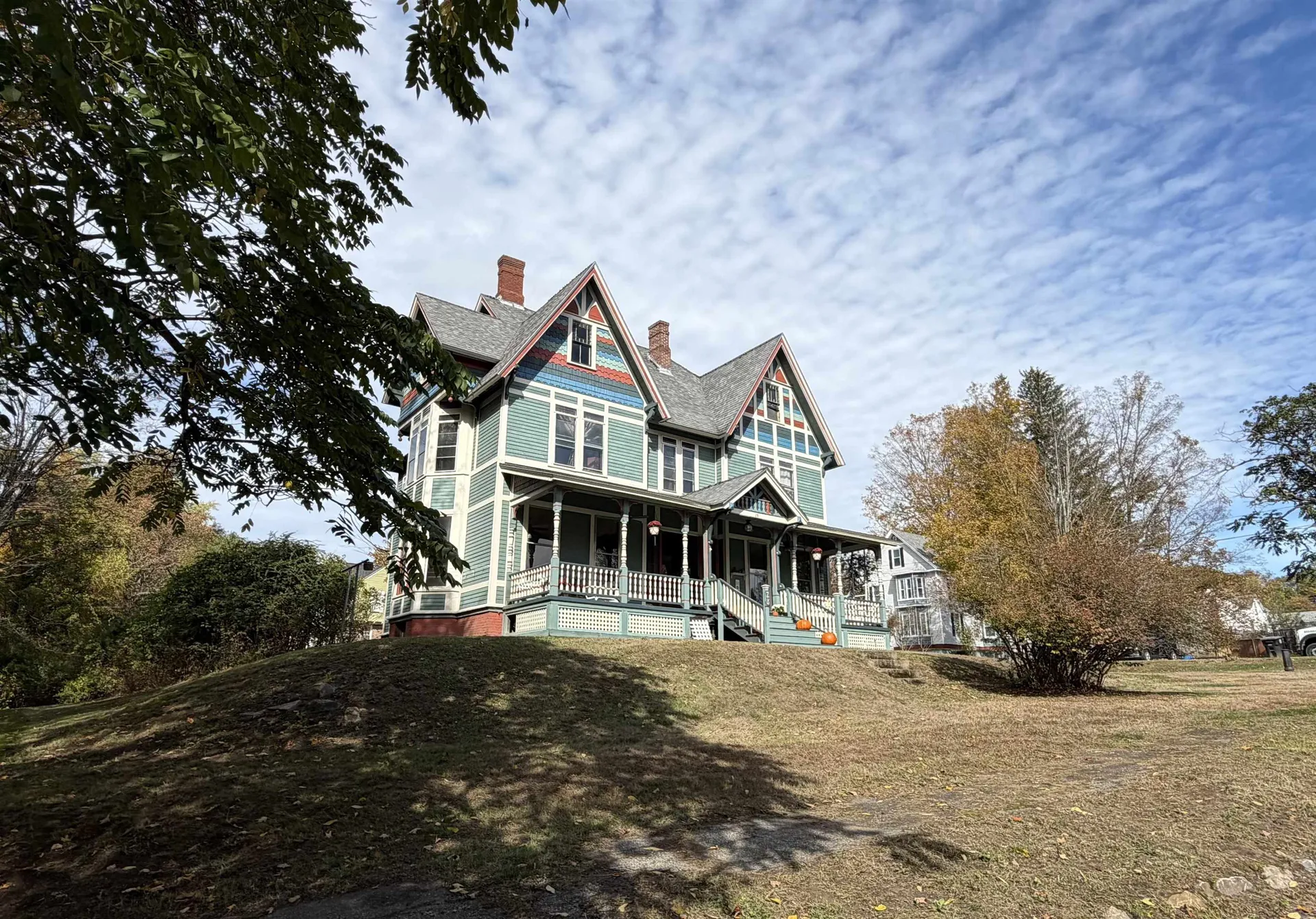 28 Maple Square Franklin NH 03235