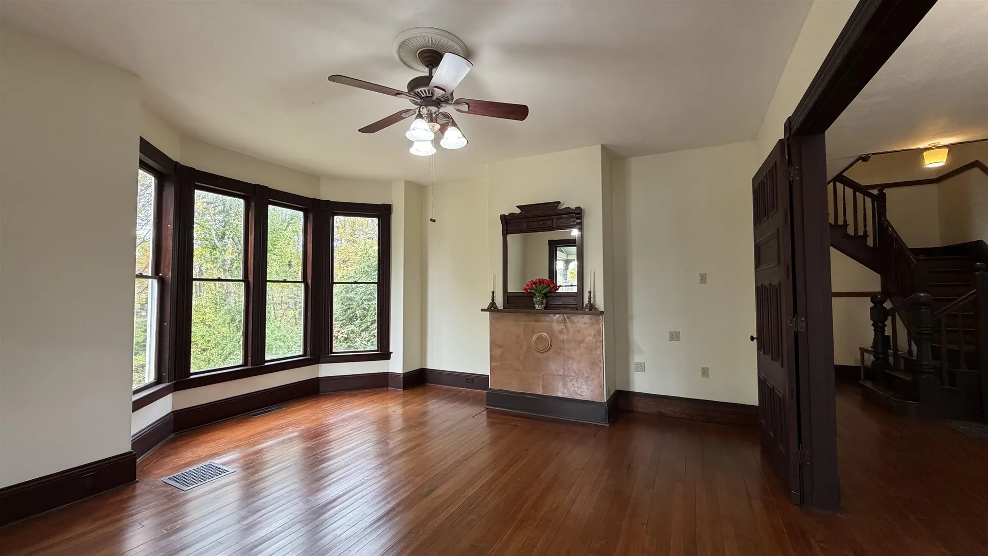 28 Maple Square Franklin NH 03235