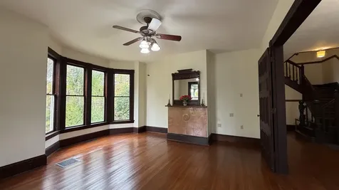 28 Maple Square Franklin NH 03235