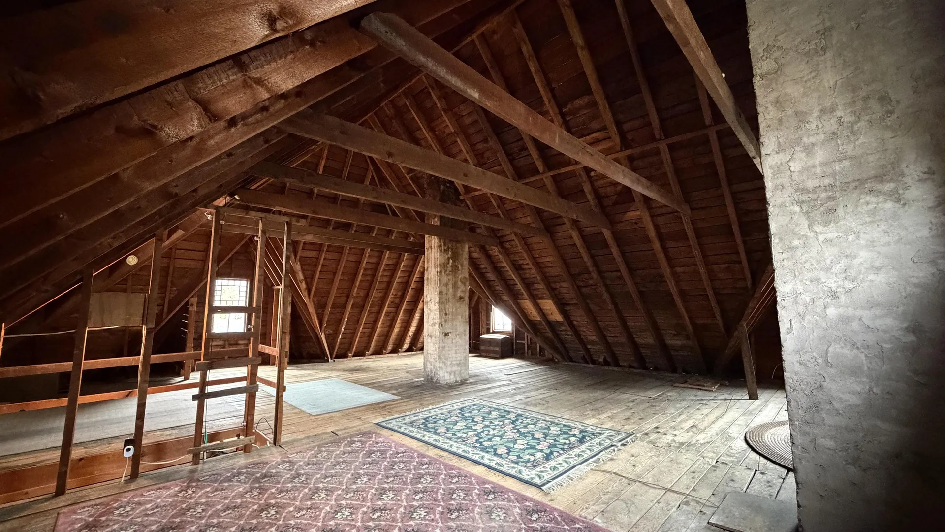 28 Maple Square Franklin NH 03235