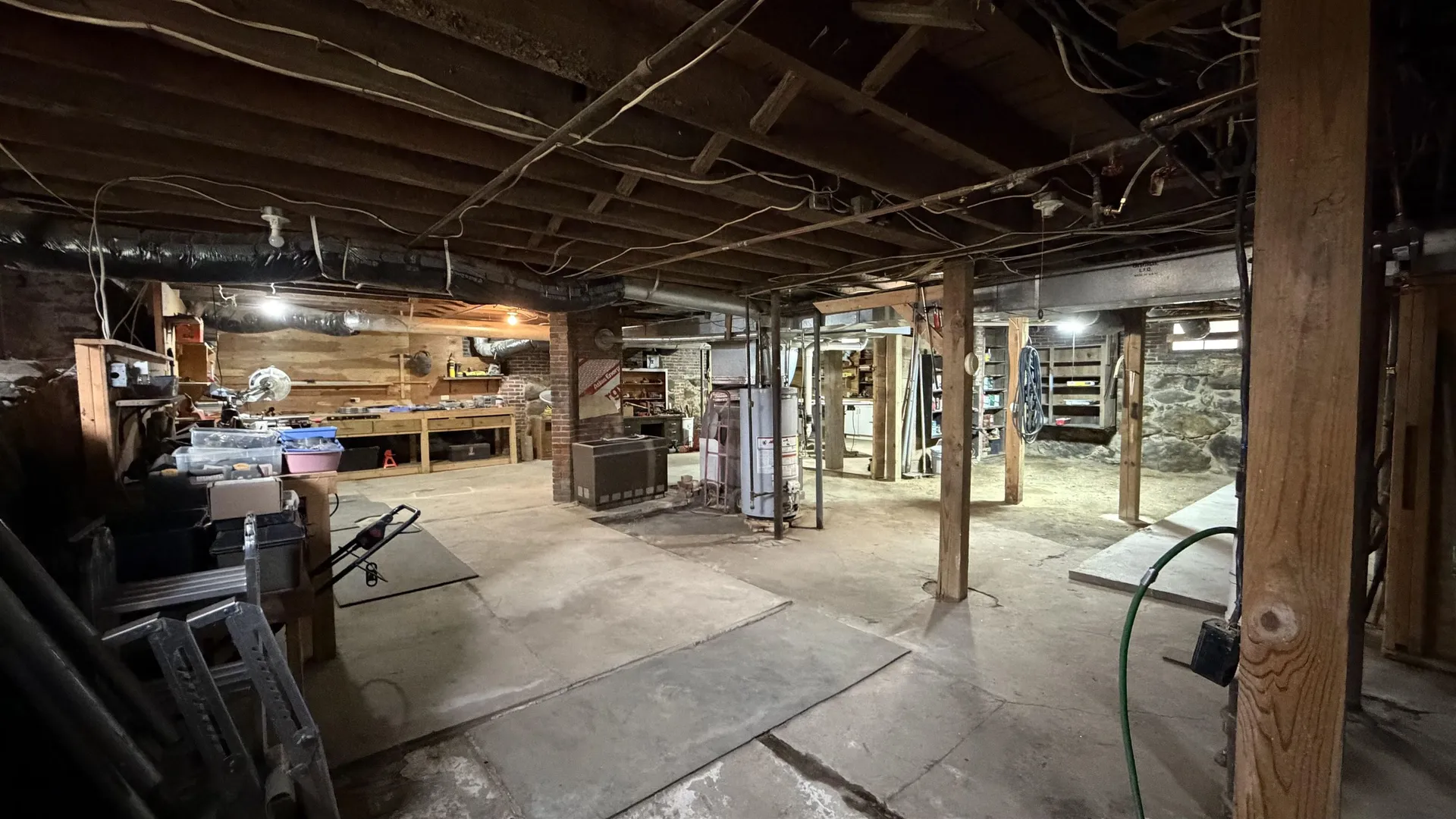 28 Maple Square Franklin NH 03235