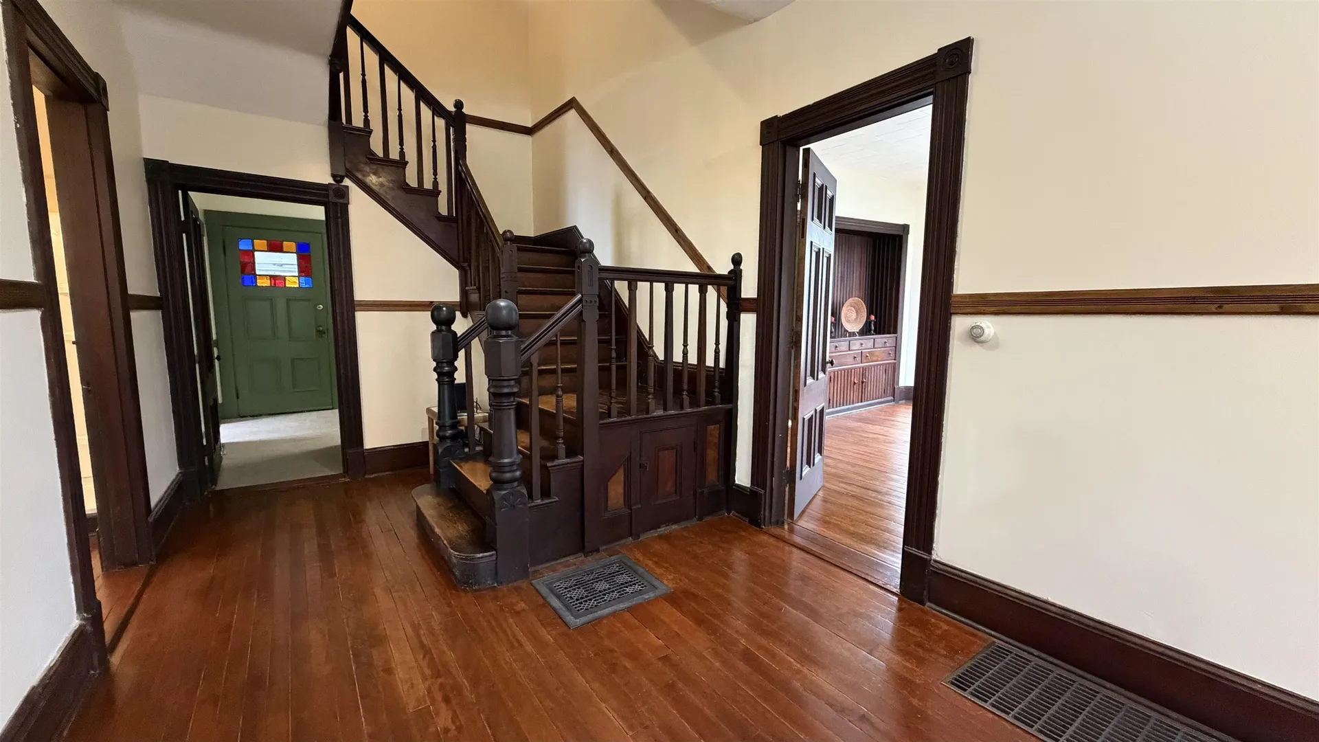 28 Maple Square Franklin NH 03235