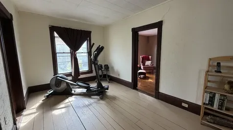 28 Maple Square Franklin NH 03235