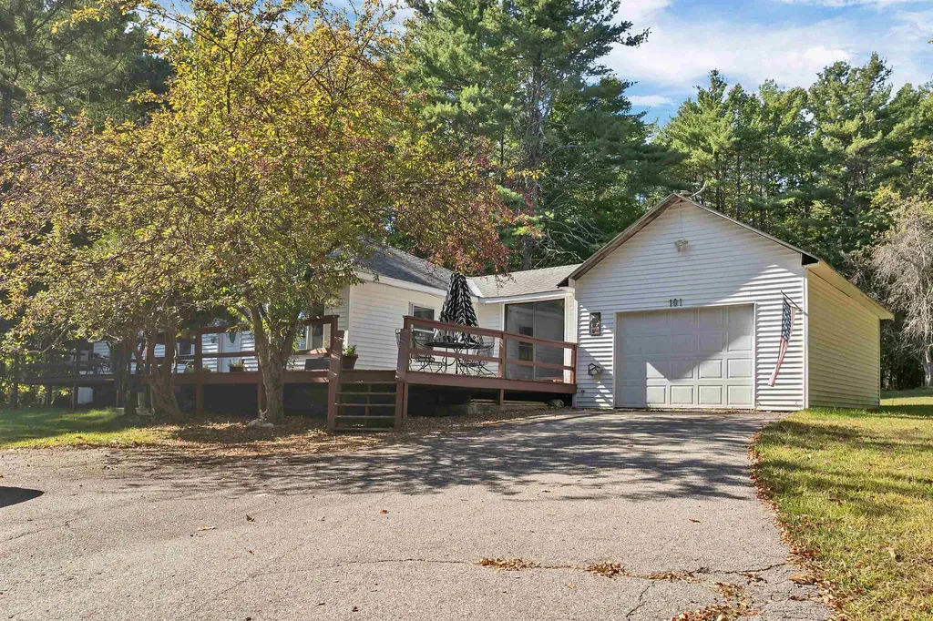 101 Tuftonboro Neck Road Tuftonboro NH 03853