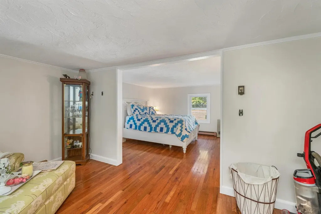 101 Tuftonboro Neck Road Tuftonboro NH 03853