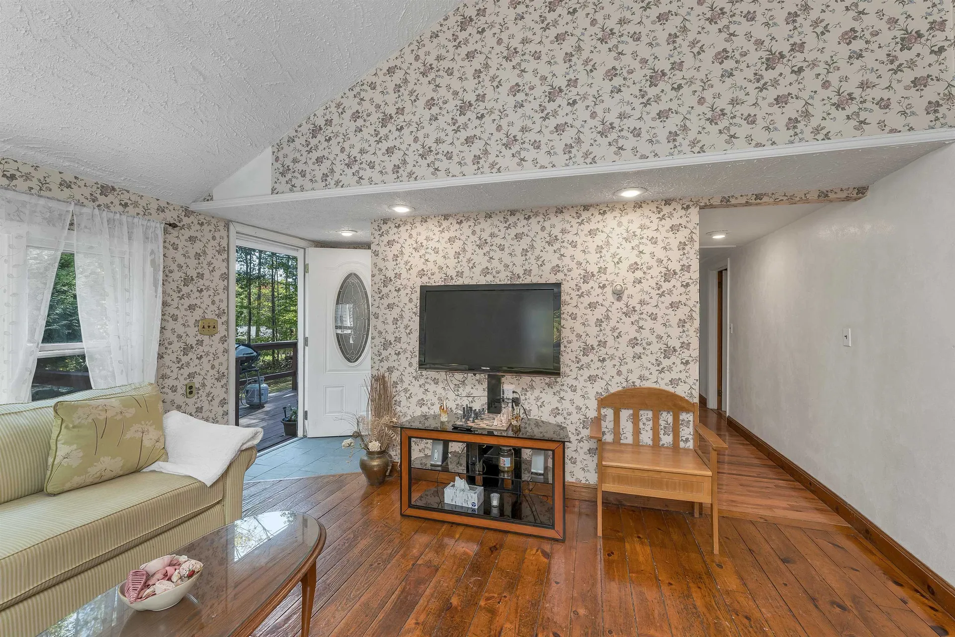 101 Tuftonboro Neck Road Tuftonboro NH 03853