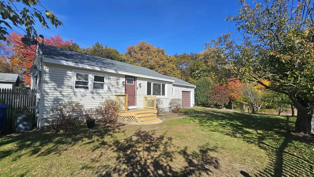 152 Ferry Street Hudson NH 03051